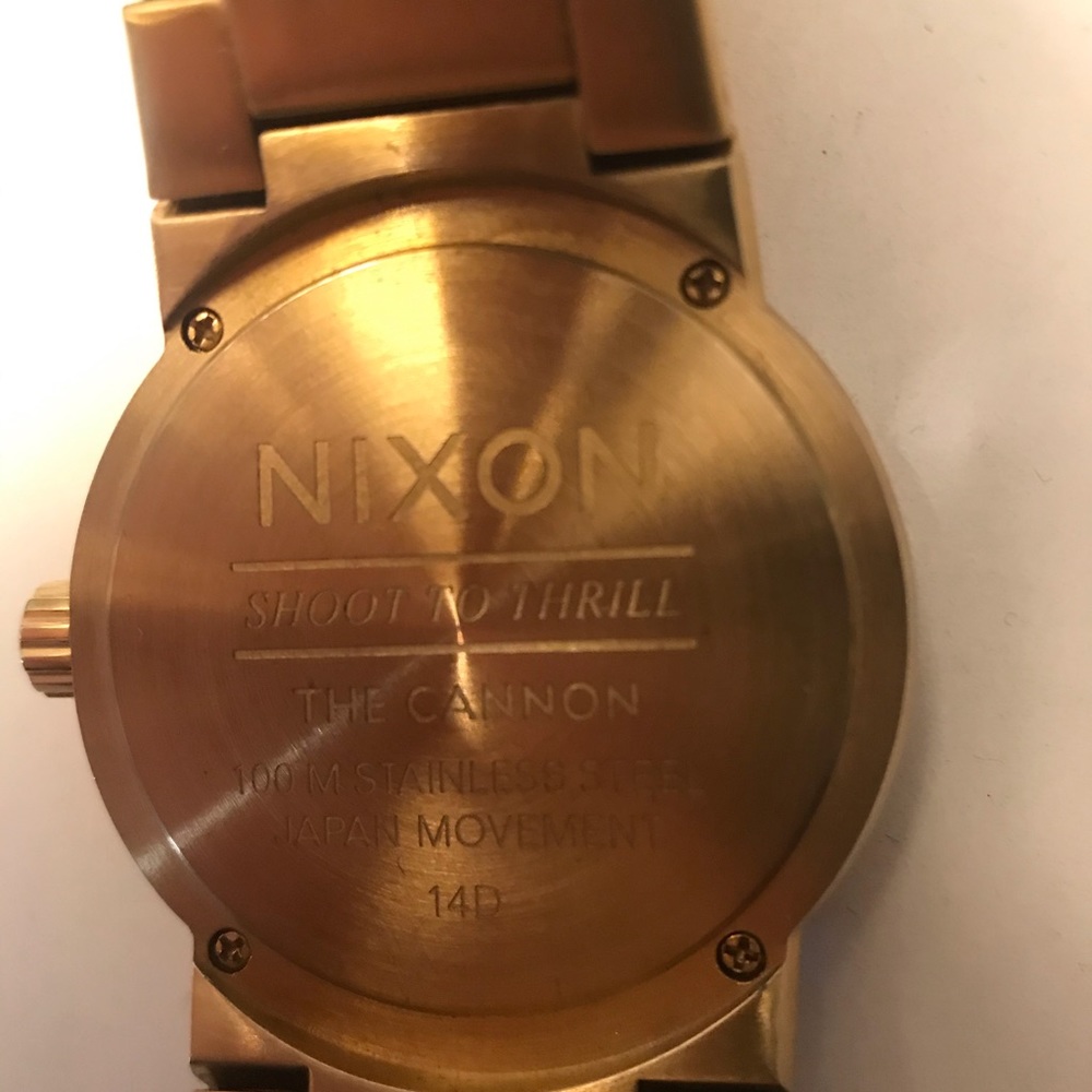Nixon watch